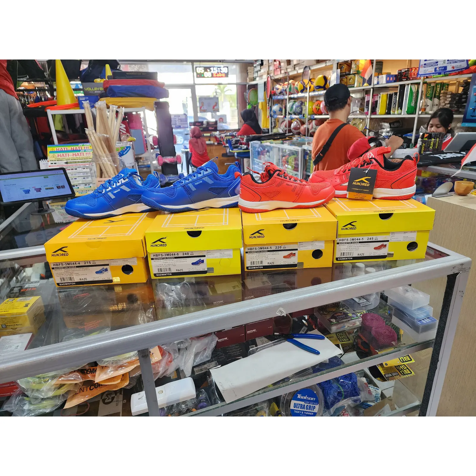 [9.9 Mega] Sepatu Hundred Raze PROMO KHUSUS MEGA SPORTS